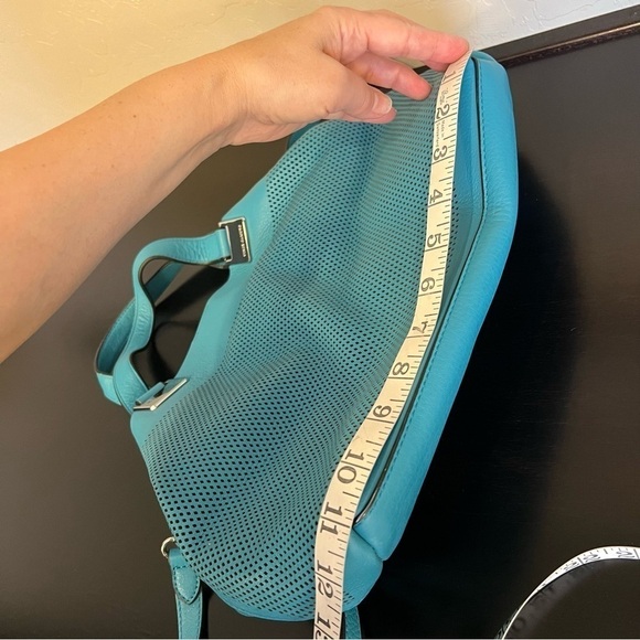 Vince Camuto Beatt blue Moon perforated leather satchel bag with strap EUC - Picture 11 of 16